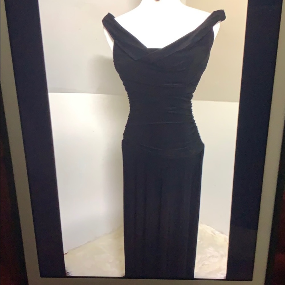 Final sale! NW Nightway Womens Formal maxi Dress